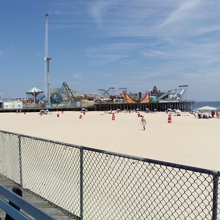 Buoy 16 Motel By The Beach Seaside Heights Εξωτερικό φωτογραφία